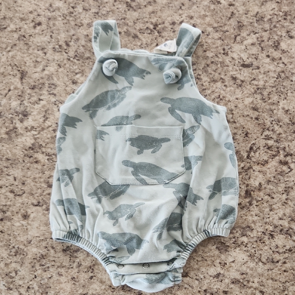 Kate Quinn Mint Green Baby Outfit